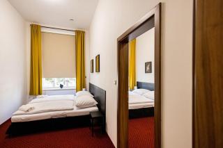 Hotel Pod Zeleným Dubem - Bohumín - 9