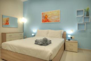 Britannia Suites, charming 2 bedroom flat JCAS2 - 4