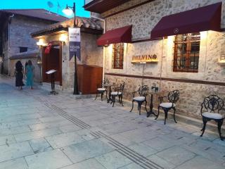 Belmondo Suites Old Town Antalya - Antalya - 9