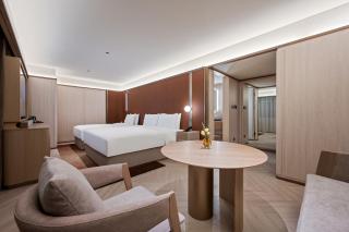 Crystal Orange Hotel Qingdao May Fourth Square Seaview Branch - Qingdao - 3