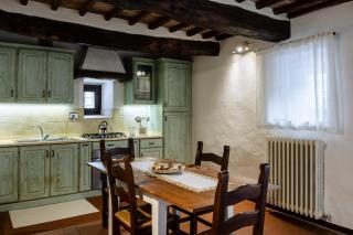 The Secret Garden - Pool, Garden and Parking - 2