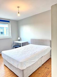 Colourful 4 Bedroom Property - Mile End - Central, Hammersmith & City and District Lines - Londres - 6