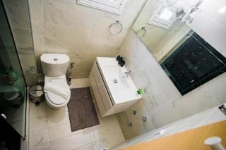 DESIGN HOMe - 2