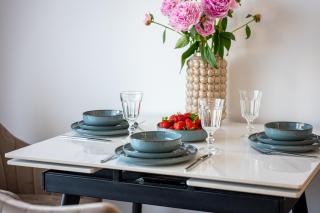 Modern City Retreat I Central I WiFi Included I by Cohost - Palanga - 1