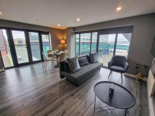 Liverpool Dockside Apartment by City SuperHost - Liverpool - 9
