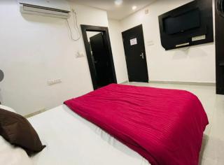 Hotel Amaze - Bhopal - 1