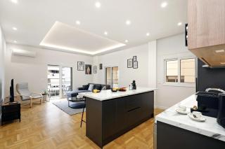 Black Elegance - Greecing - Athene - 5