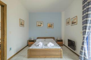 Olive Tree Horizon - Pylos - 5