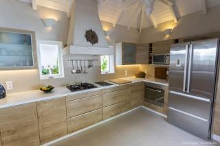 Spectacular Impressive Villa with Aesthetic Design - Quartier de Lorient - 4