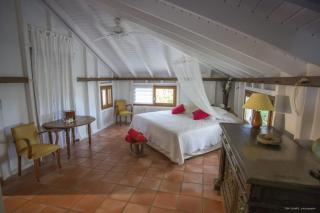 Spectacular Impressive Villa with Aesthetic Design - Quartier de Lorient - 2