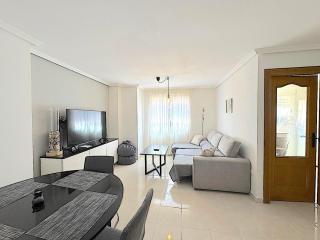 Atico con Jacuzzi privado , 1 min walk de playa Levante Santa Pola - Santa Pola - 4