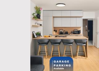 Beta Home - Free Garage, Air Condition, Garden, at Metro, 2nd parking on request - Praga - 0