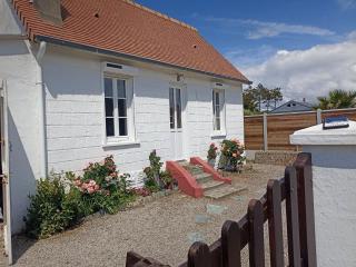 Petite maison sur terrain clos à 200 m de la plage - 0