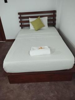 Pura Handa Home Stay - Kandalama - 6