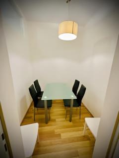 Affordable 2BR Apt, 10 Min from Westbahnhof - Wenen - 1
