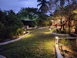 Chuini private Beach front villa - Bet-el-Mali - 6