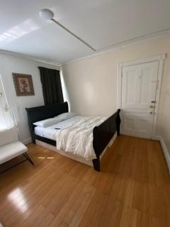C Jay Homes 6 minutes Walk to Journal square - Jersey City - 9