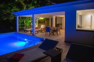 Private Escape Villa near Beach and Shopping - Quartier de Lorient - 3