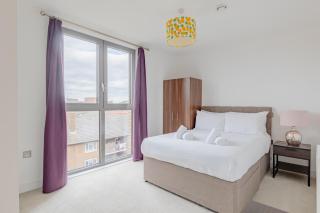 Bright 2BD Flat with Balcony in South East London - Londra - 0