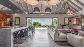 Splendid Villa With a View of Sparkling Ocean - Quartier de Lorient - 9