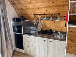 2 Elm Water lakeside hideaway - Baston - 7