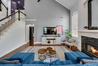 Casa Grande Pool,game Room,hot Tub For 17 Guests - Carrollton - 3