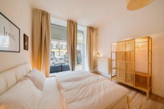 Spacious 2-Bedroom in the Heart of Friedrichshain - Berlim - 6