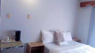 Shalom Villa Guest House - 1