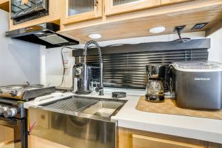 10 Mi to Leesylvania and River Sleek Mobile Home - Woodbridge - 3