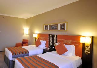 Millennium Taiba Hotel - 8