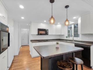 Modern 4 season cottage retreat - Huntsville - 5