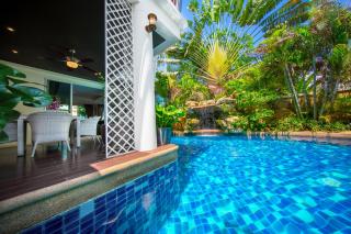 Paradise Pool Villa Pattaya in Tropicana Village - 9