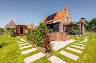 Resort Knuitershoek (not for companies) - - 0