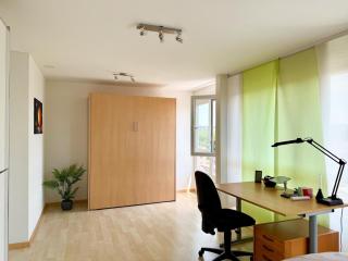 3,5 Zimmer Apartment klimatisiert an zentraler Lage - Glattbrugg - 1