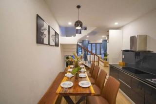 New Happy house Homestay's My Khe Beach with 4BR - Da Nang - 8