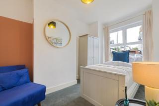 Sandown Home - 2 BR - 3Beds - Free Weekend Parking - Brighton & Hove - 1