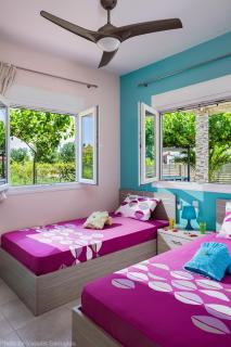 Costa Petra - Luxury Seaside Cottage with Garden - Vacation House for families in Greece - Néa Meságkala - 5