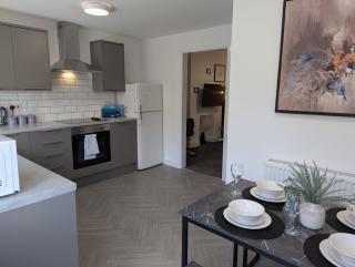 4 Bedroom House - Sleeps 7 - with Unli WiFi - Bathtub - 93HRC - 7