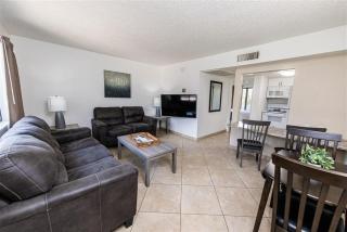123 Fully Furnished 1BR Suite-Prime Location - Scottsdale - 8
