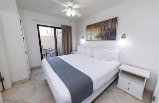 101 -Fully Furnished 1BR Suite-Prime Location - 7