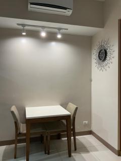 ONE UPTOWN RESIDENCE BGC 2-bed 1BR - Manila - 2