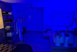 Suite deluxe avec jacuzzi et jardin à 2 min de la plage - 4