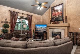 Cozy Timbers - - 5