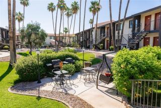 109 Fully Furnished 1BR Suite-Prime Location - Scottsdale - 9