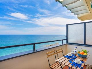 La Casa del mare di Ginni e Virgi by Holiday World - 0
