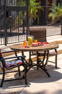 134 Fully Furnished, amenities galore - Scottsdale - 8