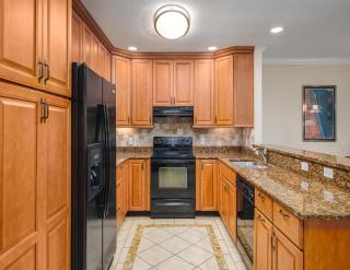 Ocean Reef 305 - 5