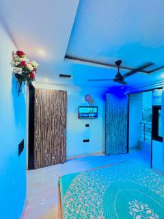 Independent 2bhk flat in New Delhi - Neu-Delhi - 0