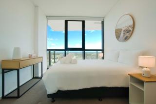 Luxe CBD Retreat- 2BR Apt w Pool Gym Steam&Sauna - Adelaide - 8