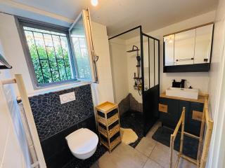 Magnifique studio avec terrasse et jardin - 1